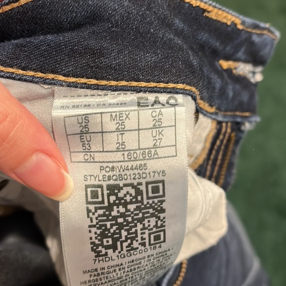 Guess medium rise curvy skinny size 25 - Picture 4 of 4